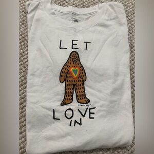 GAP 'Let Love In' Sasquatch Shirt - White with Colorful Heart